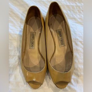 Jimmy Choo Peep toe beige wedge shoes with gold heel. Women’s size 8 wedding